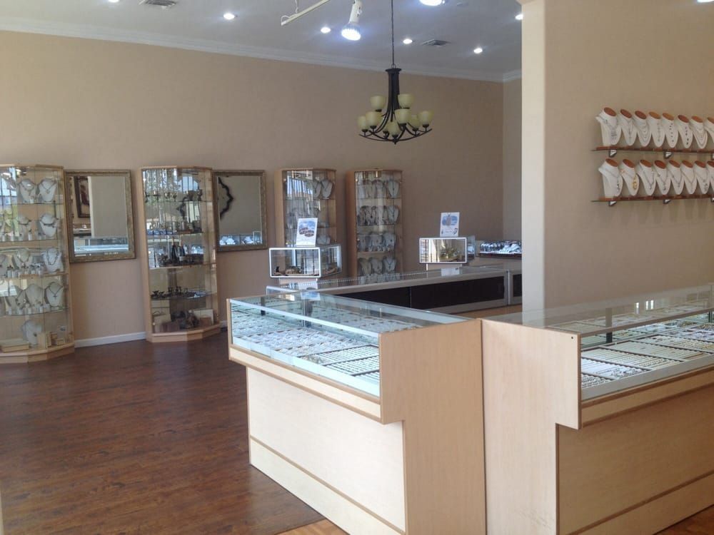 Nancy's Jewelry Glendale, Jewelries, Другое в США — SVOI.us